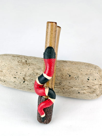Kuripe Serpent Coral